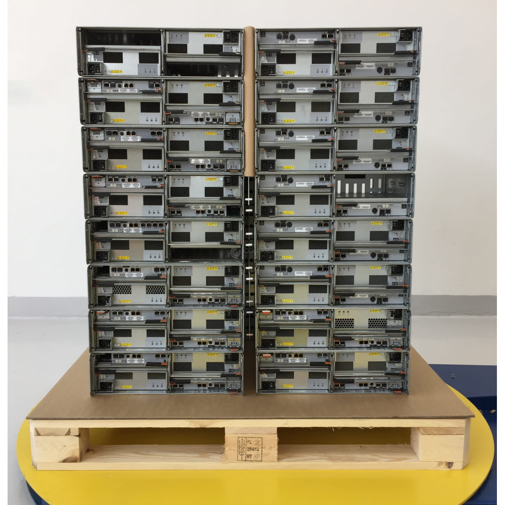 IBM SYSTEM STORAGE DS4700 10 X  IBM SYSTEM DS4700,  6 X  IBM SYSTEM DS5000 IBM SYSTEM STORAGE DS5000