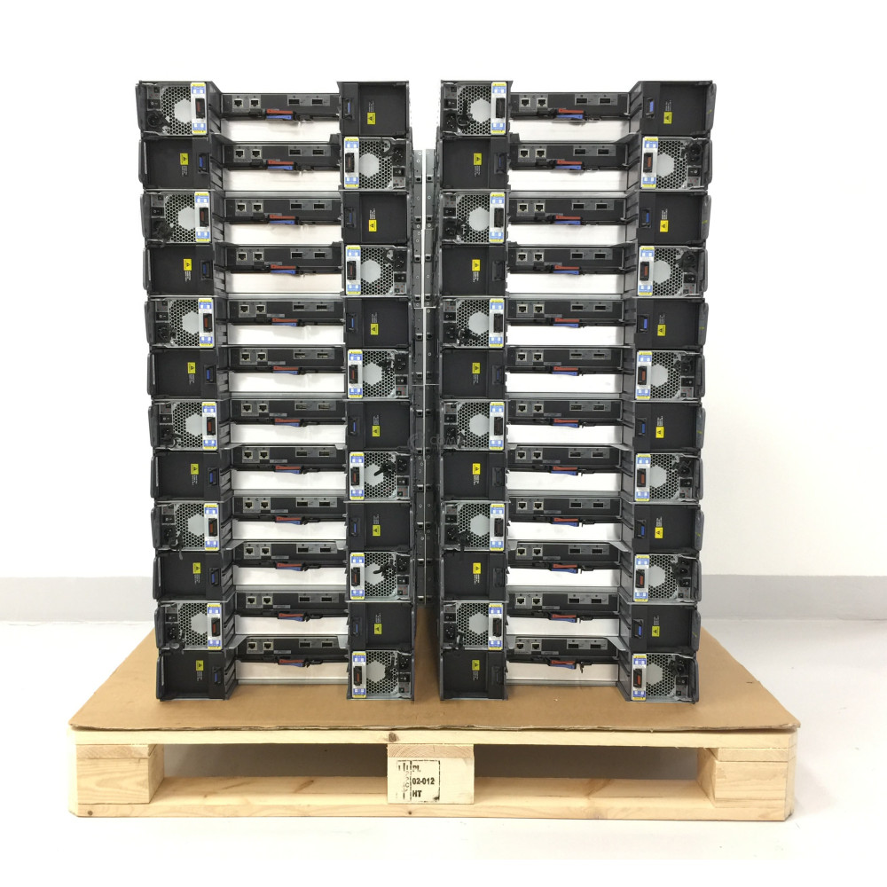 NETAPP DS4246_5 12 X NETAPP DS4246