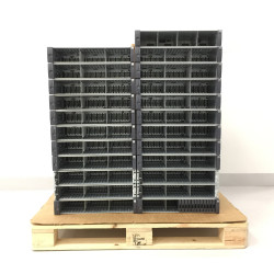 NETAPP DS2246 SFF_5 23 X NETAPP DS2246 SFF