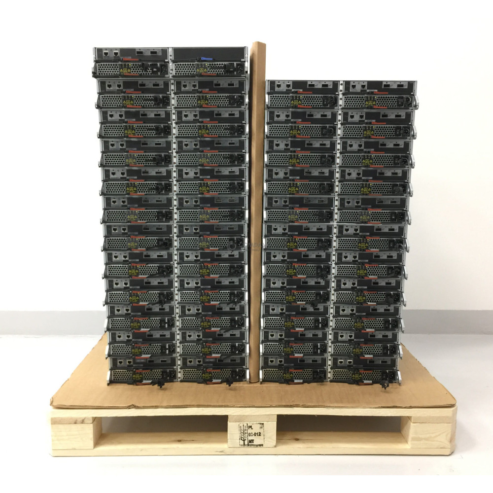 NETAPP DS2246 SFF_5 23 X NETAPP DS2246 SFF