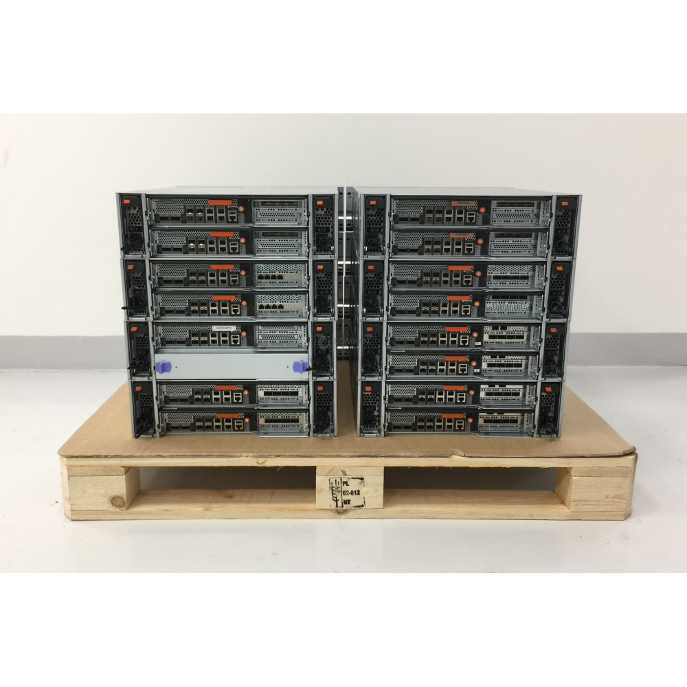 NETAPP FAS8020 8 X NETAPP FAS8020
