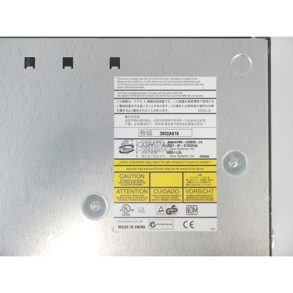 WS-C2950C-24 CISCO CATALYST 2950 24 PORT 10/100 + 2 PORT 100BASE FX SWITCH -