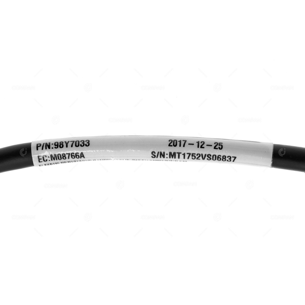 98Y7033 IBM 40G QSFP+ 0.75M CABLE FOR A9000R -