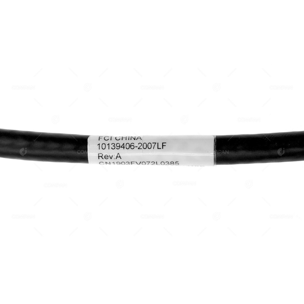 10139406-2007LF  AMPHENOL OMNI-PATH 100G QSFP28 COPPER DAC CABLE 0.7M