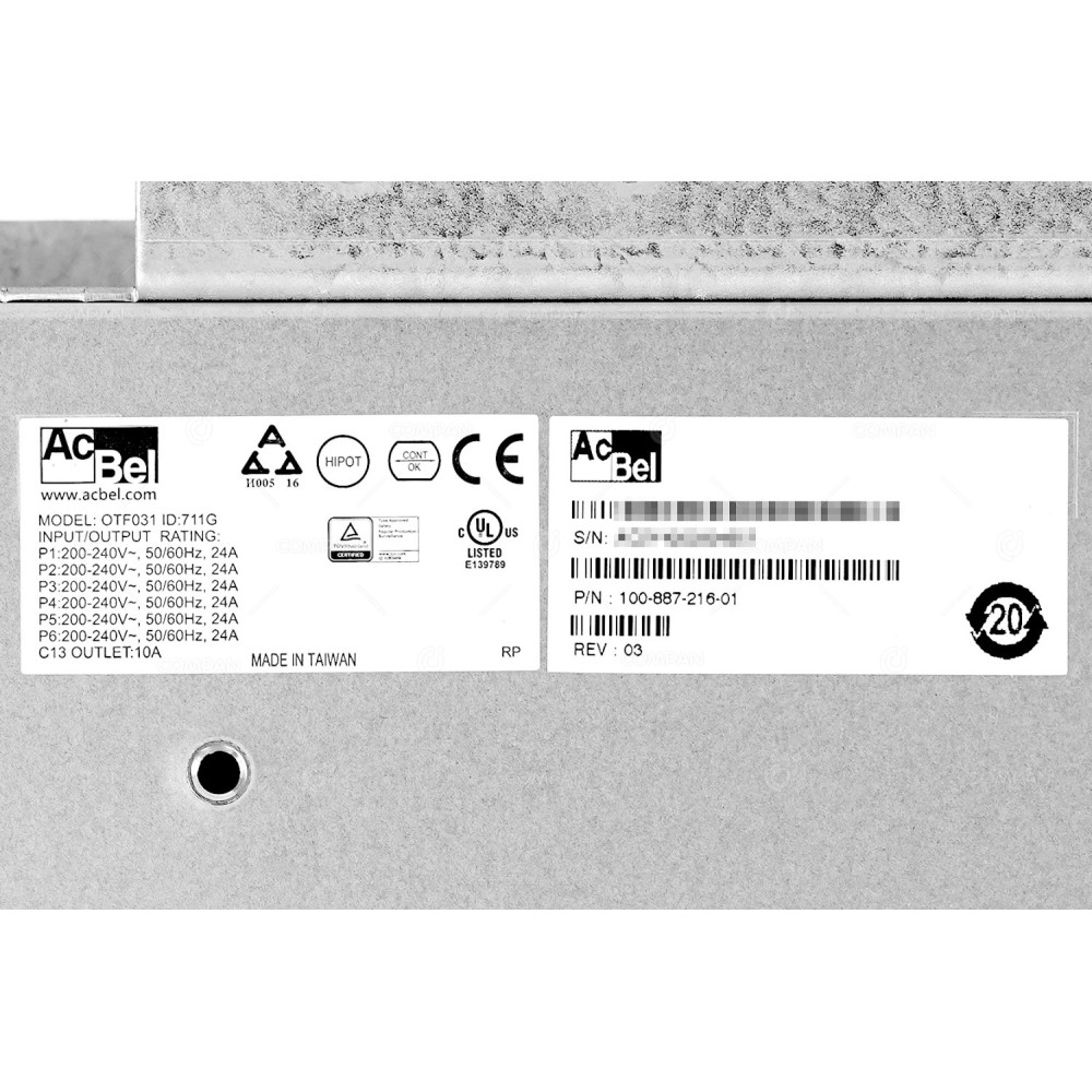 100-887-216-01 EMC 200-240V/24A 50/60HZ 3-PHASE PDU 37x C13 FOR ECS T-RACK6