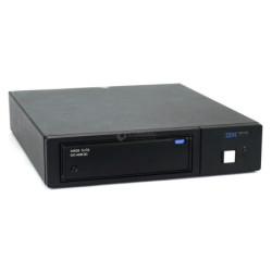 7207-122 IBM 4GB 8GB EXTERNAL SCSI DRIVE